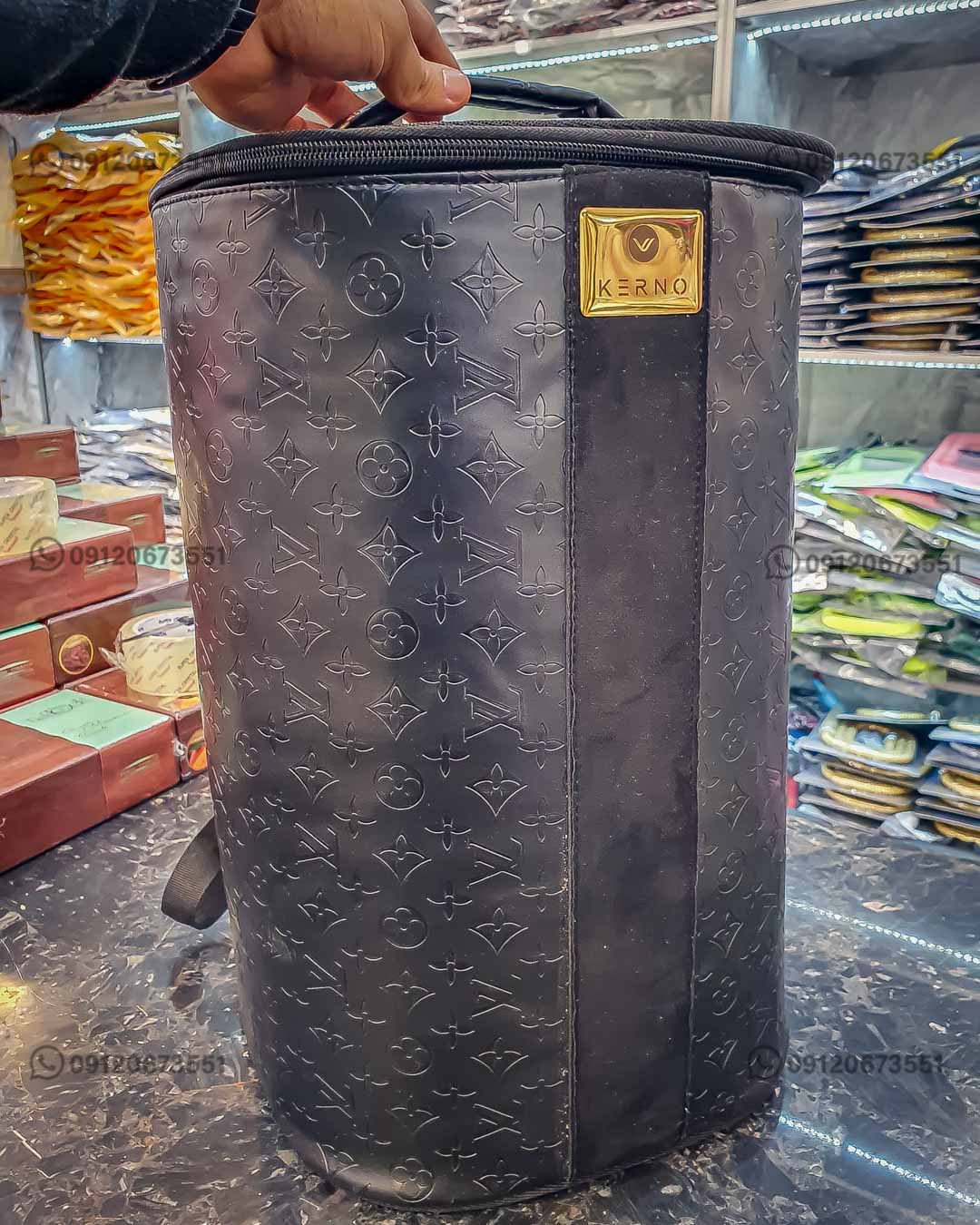 خرید کیف قلیان با قیمت مناسب جعبه قلیون قلیان کیف دار خرید قلیان با کیف فروش انواع کیف قلیان و جعبه قلیوندر فروشگاه ایران دو سیب یا ایران هوکا سابق 