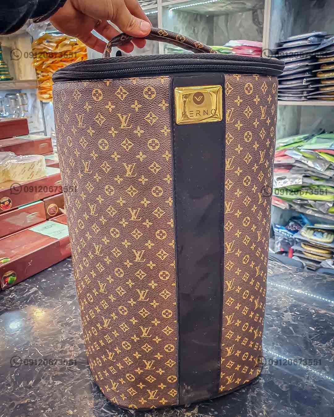 خرید کیف قلیان با قیمت مناسب جعبه قلیون قلیان کیف دار خرید قلیان با کیف فروش انواع کیف قلیان و جعبه قلیوندر فروشگاه ایران دو سیب یا ایران هوکا سابق 